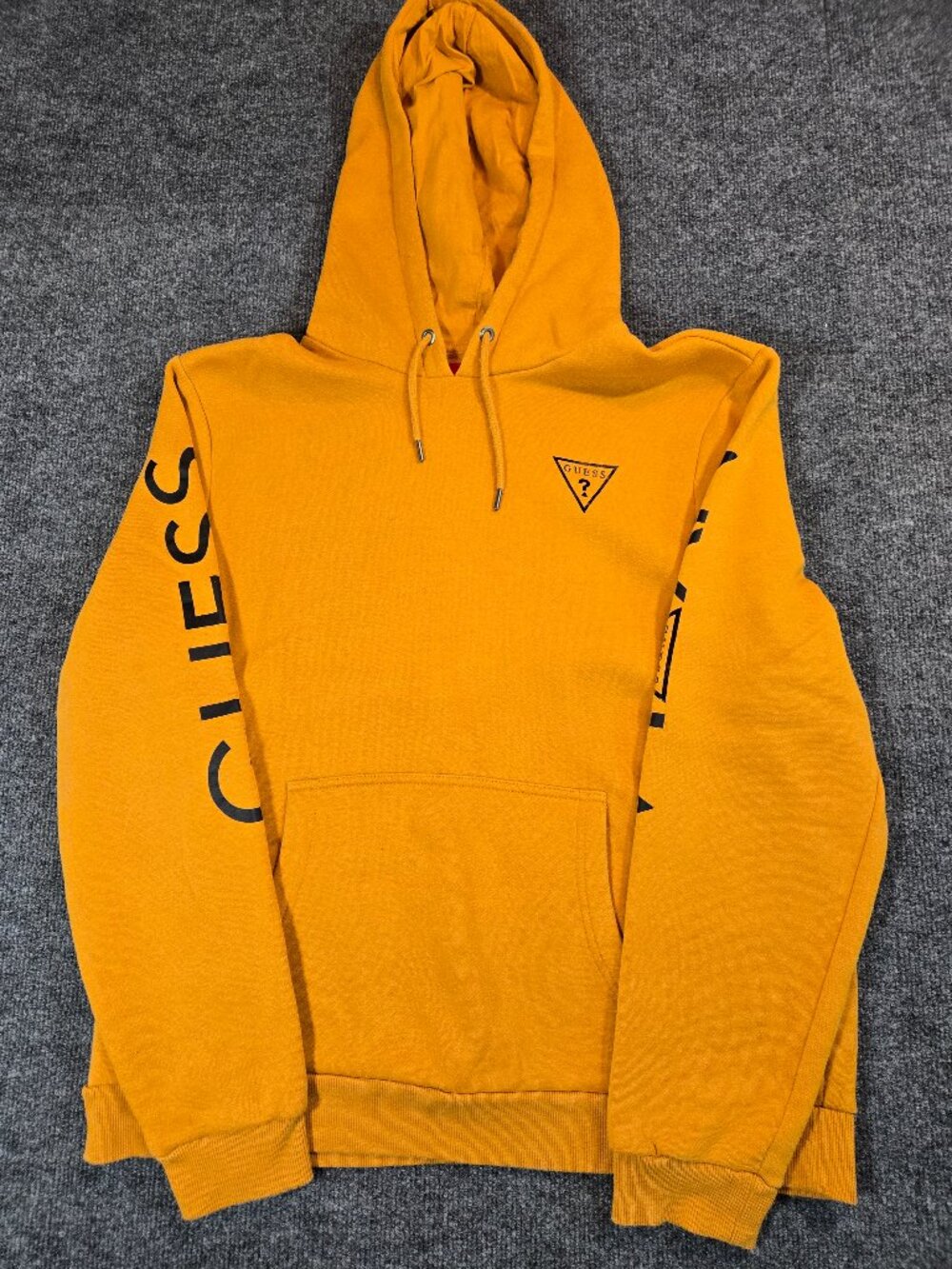 Guess Hoodie Mens Large Yellow/Gold Guess Logo Long Sleeve Sweatshirt PolyCotton